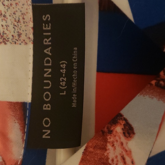 Men's large no boundaries wine shirt - Picture 2 of 2